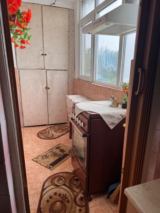 Inchiriez apartament  1 camera / Regim hotelier