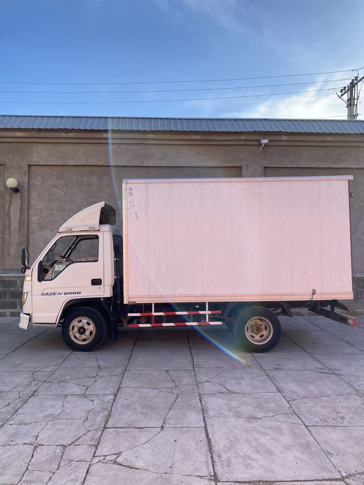 Foton Forland T-85