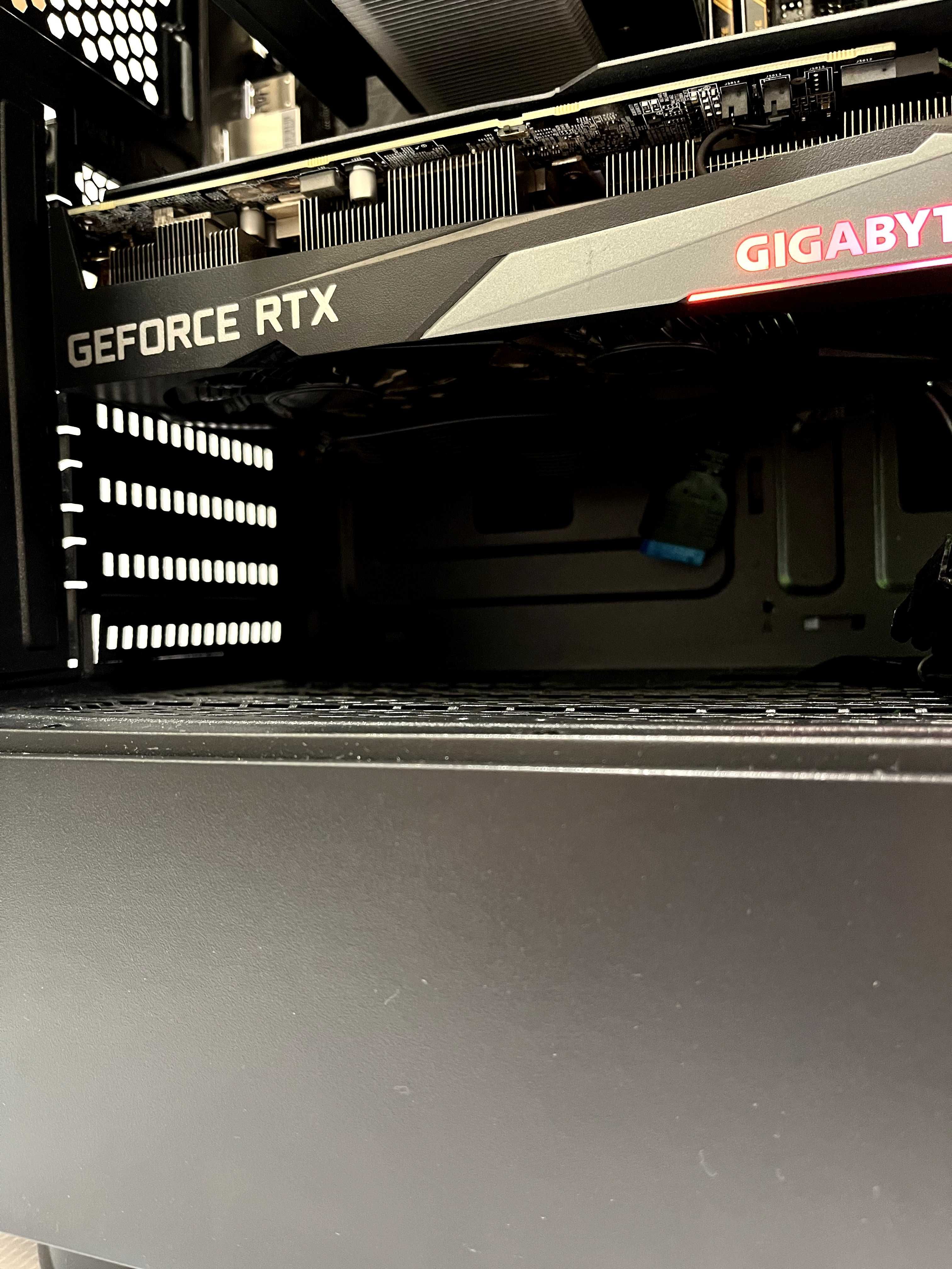 Геймърски компютър AMD Ryzen 7 5700G, RTX 3070 8GB, 16GB ram