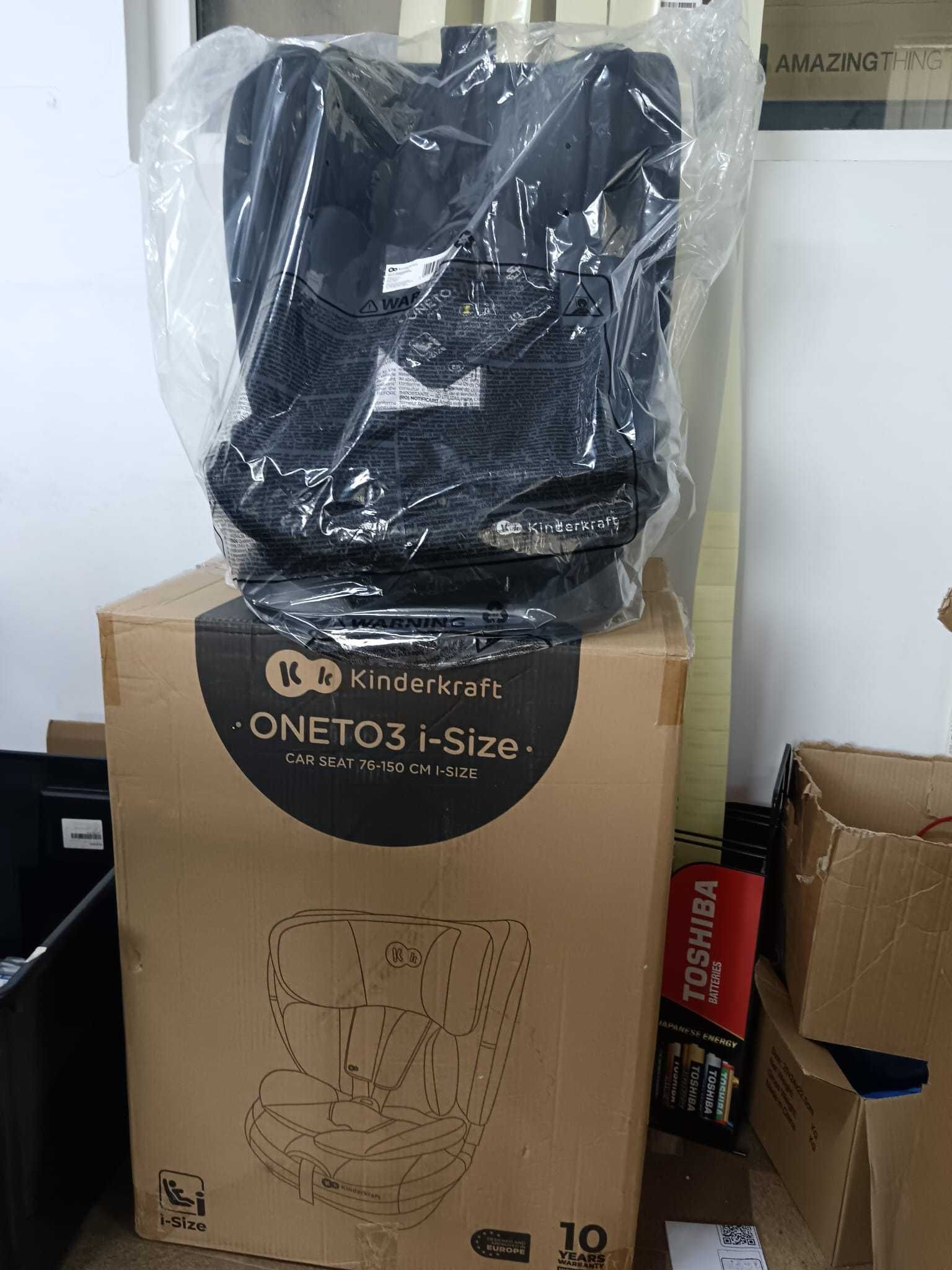 Scaun auto I-size,76-150 cm,Kinderkraft Oneto 3,ISOFIX,graphite black