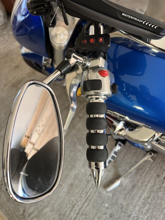 Suzuki Boulevard M109R