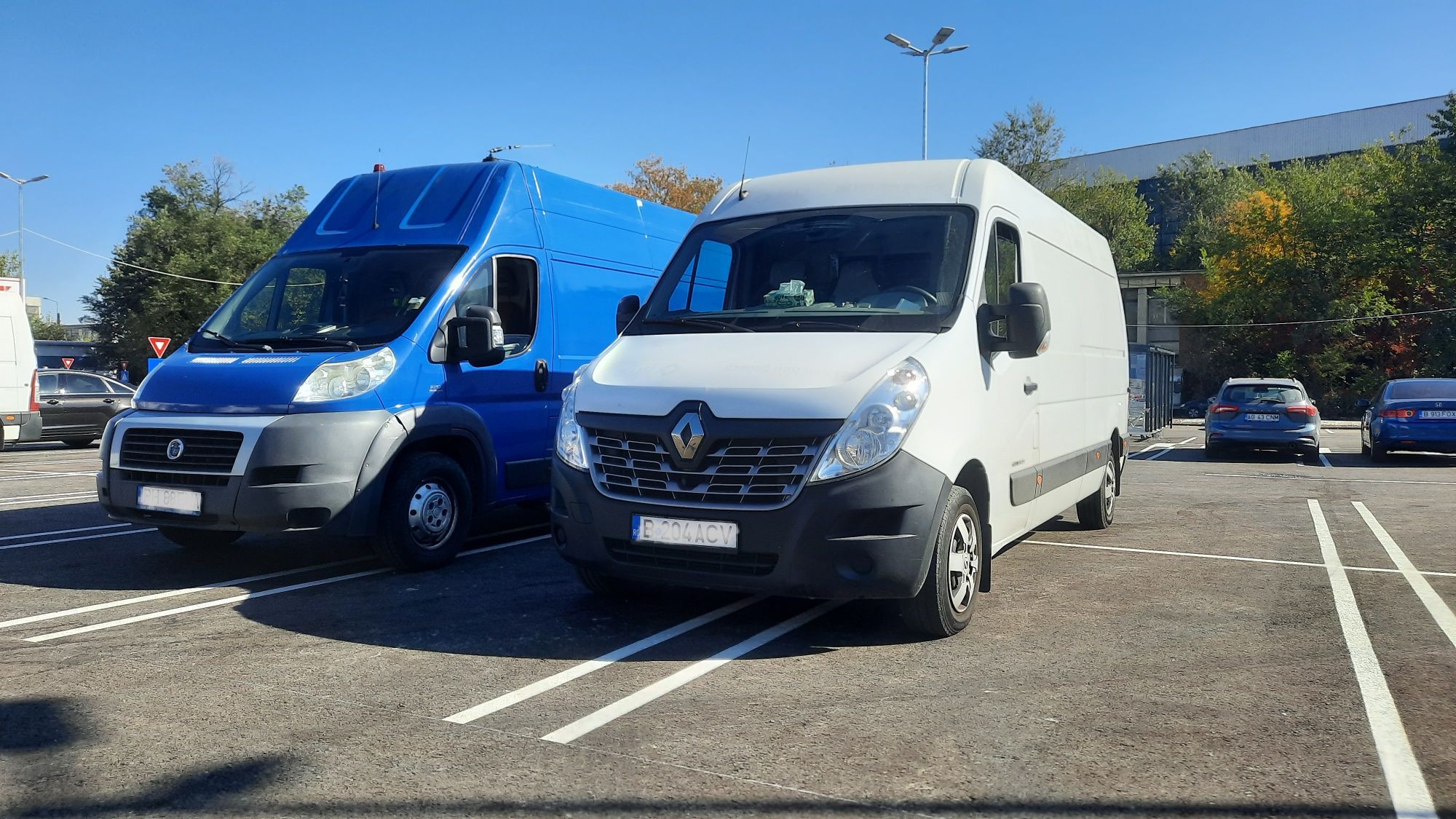 Dubă Mutări mobilă Ikea, transport, dubă bagaje, relocări apartamente