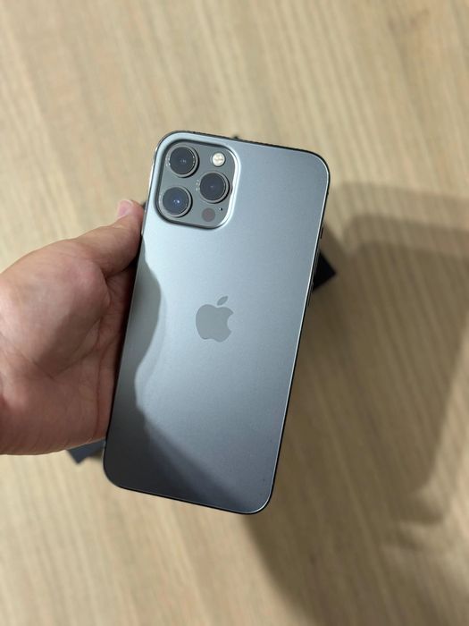 Vand Iphone 12 Pro Max ca NOU !