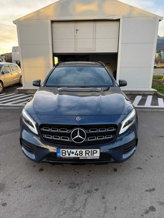 Mercedes-Benz GLA 250 4matic automat cu garantie  Noiembrie 2027