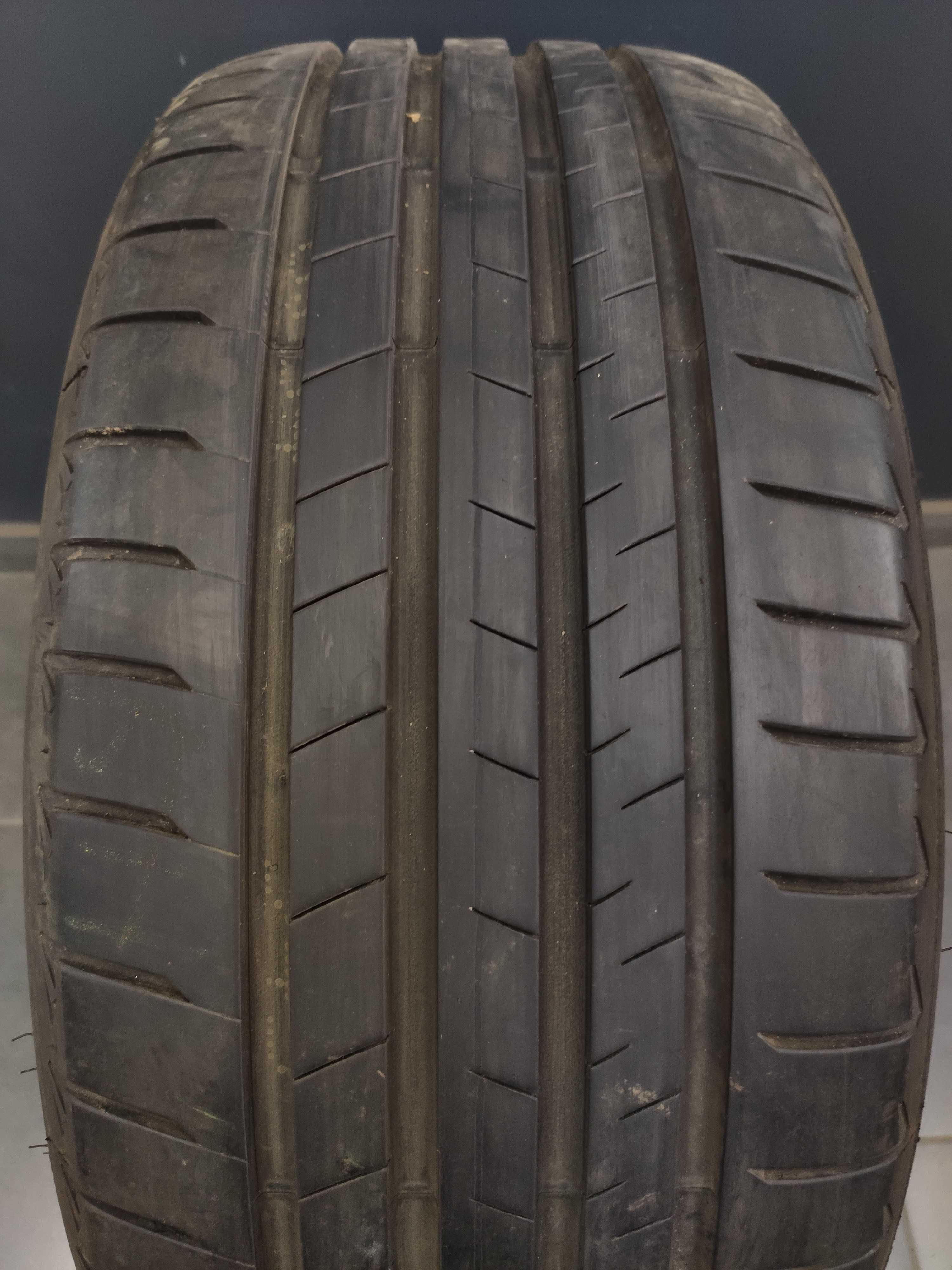 1бр Лятна Гума 255 40 20 - Bridgestone - DOT 2023