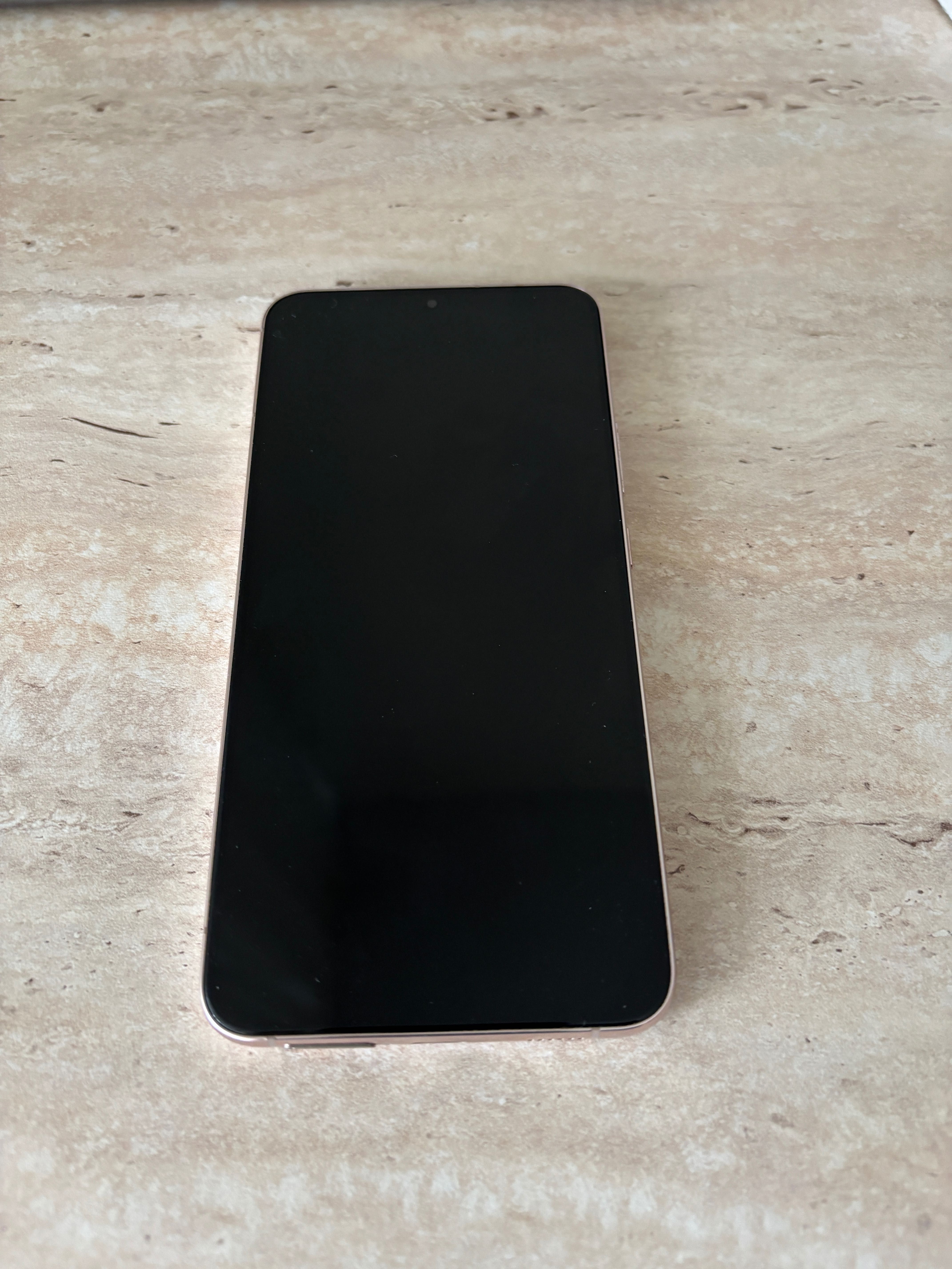 Смартфон Samsung Galaxy S22, 128GB, 8GB RAM, 5G, Pink Gold