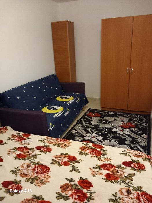 Garsonieră de închiriat