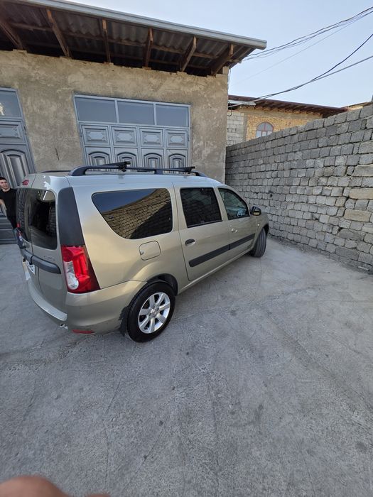Лада ларгус сотилади. 8700$ рено матор 16 клапнли