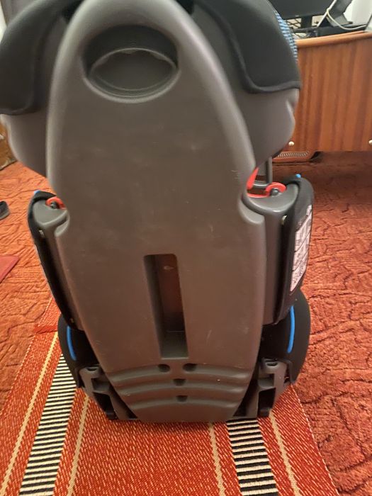 Scaun BMW original cu prindere isofix pentru copii reglabil