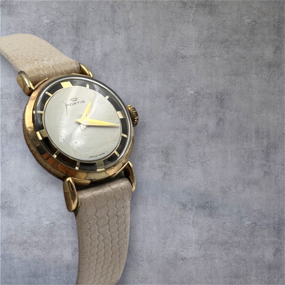 Fortis mechanical sceleton дамски часовник