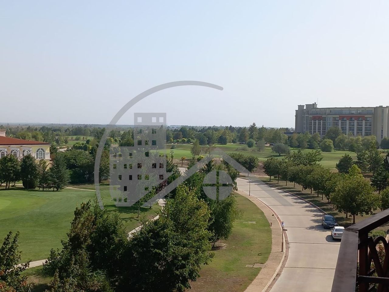 Продава се Двустаен апартамент в Балчик - 70 кв.м за 736 €/кв.м - Снимка #1