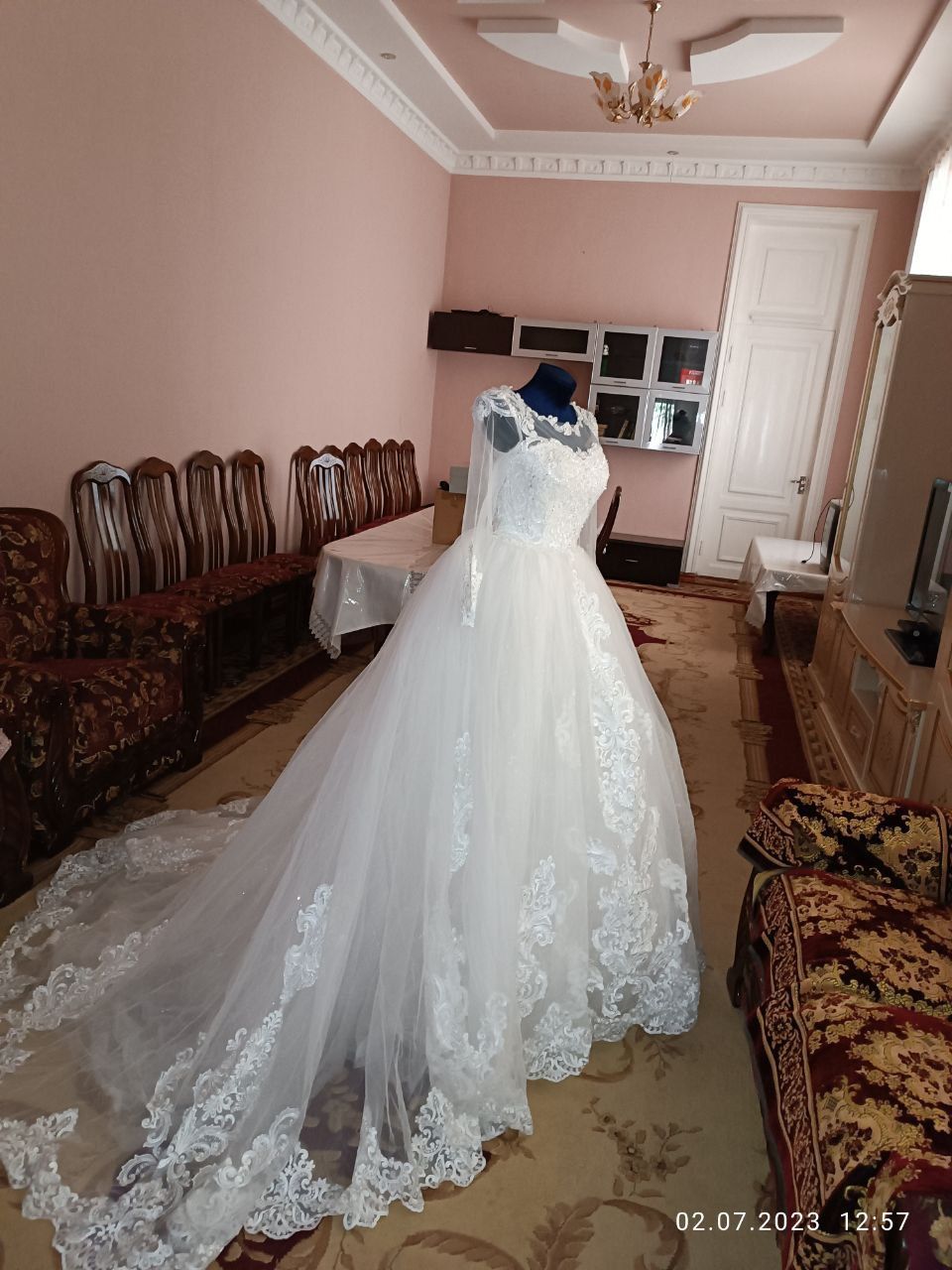 Свадебный платье