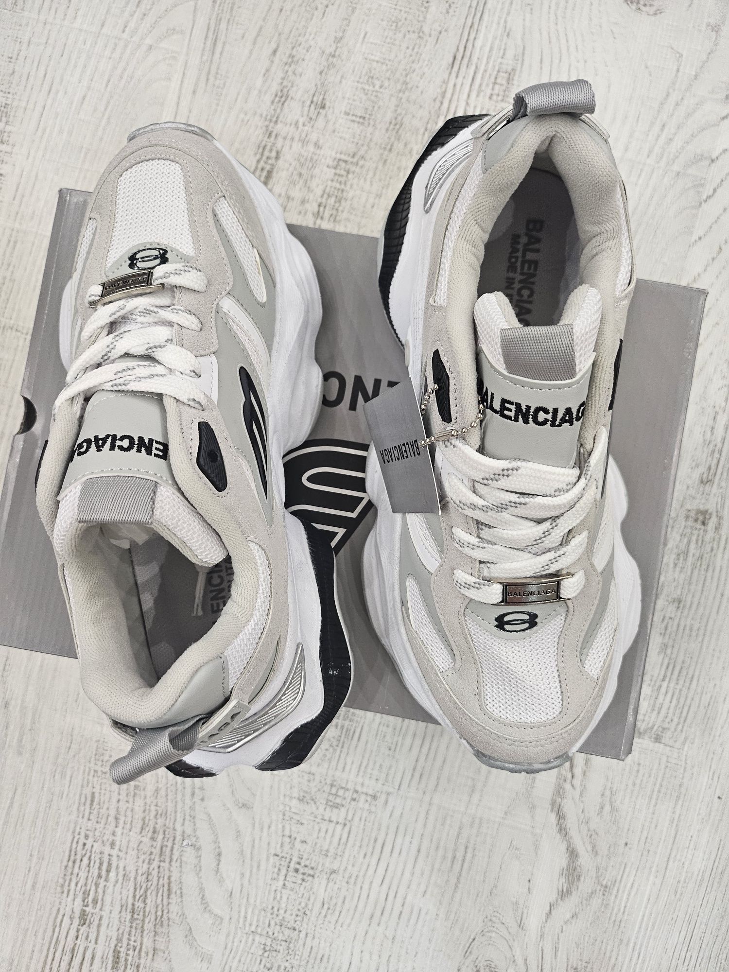 Дамски маратонки Balenciaga 37,5;39 номер