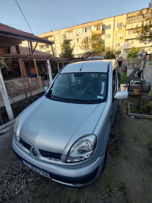 Рено Канго Лек Автомобил