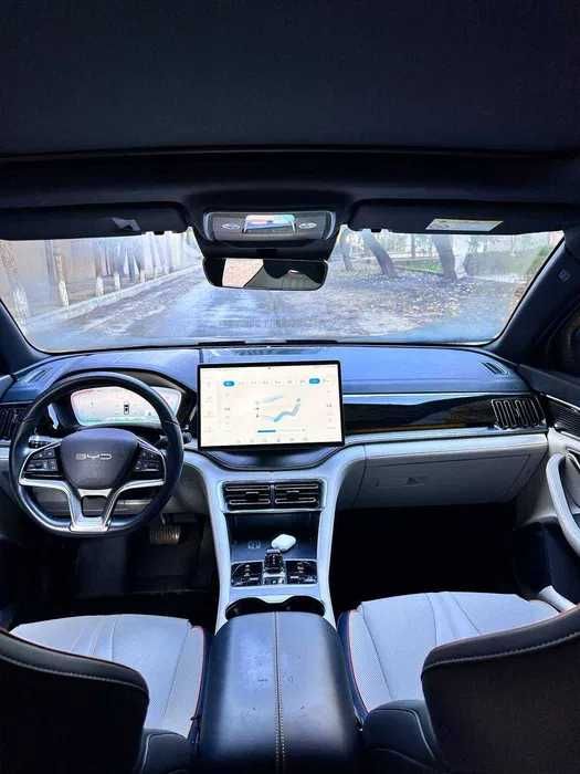 BYD Champion 605 KM 2025