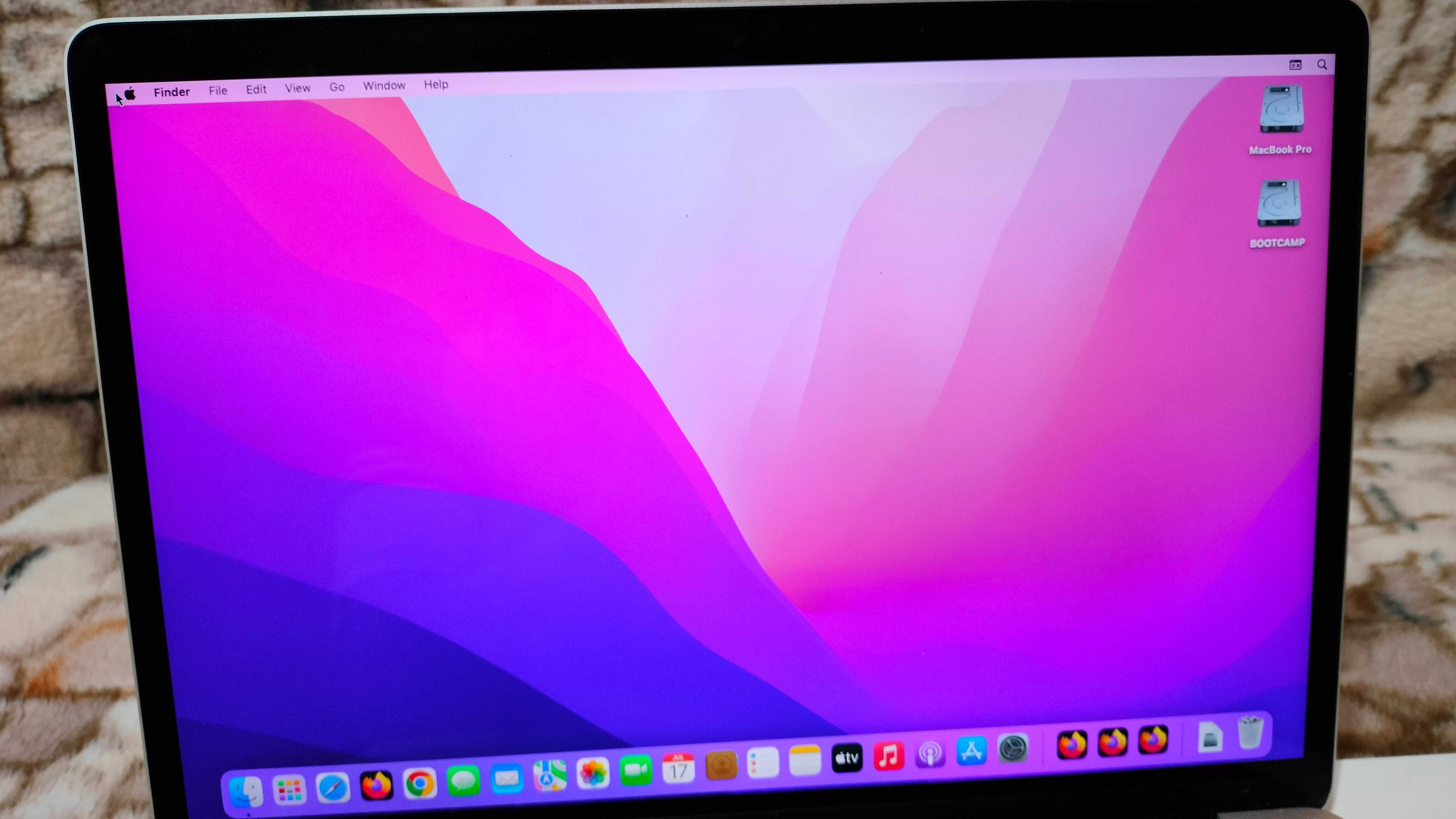 MacBook Pro 2017 i5 8gb 256gb BATERIE NOUA