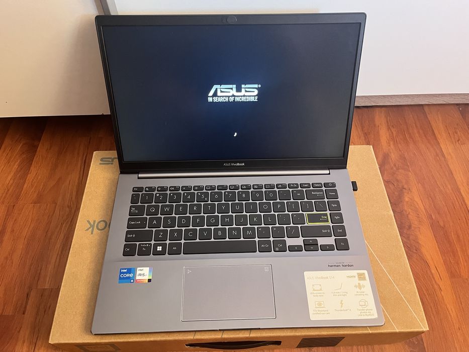 ASUS VivoBook S14 S433EA (14 inch - 35 cm diagonala display)