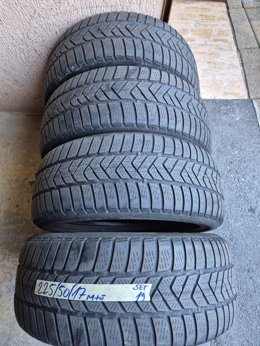 Vând cauciucuri 225/50/17 M+S set complet//Pirelli//