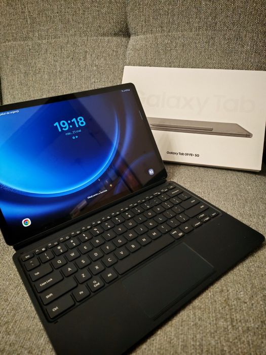 Samsung Tab S9 Fe Plus 5G,plus tastatură.