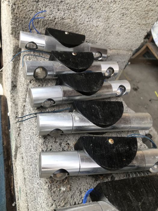 Светильник для подсветки здания синий цвет Кентау