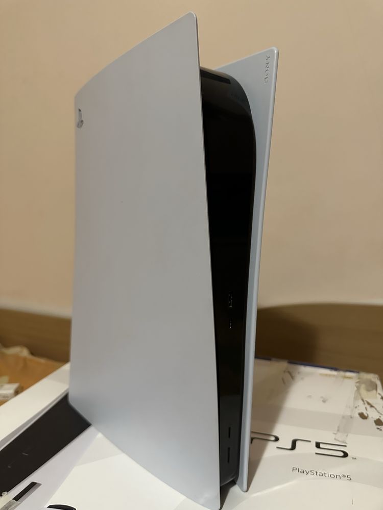 PlayStation 5 Disc Version