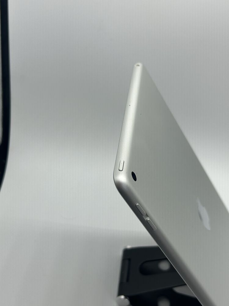 IPAD GEN 8, 10.2inch 64Gb WiFi - Stare IMPECABILA + Garantie
