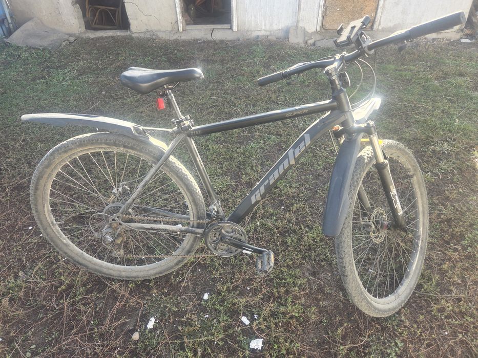 Продам велик срочно