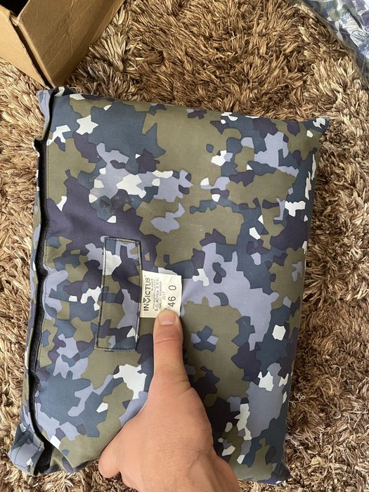 Bocanci si tinuta combat