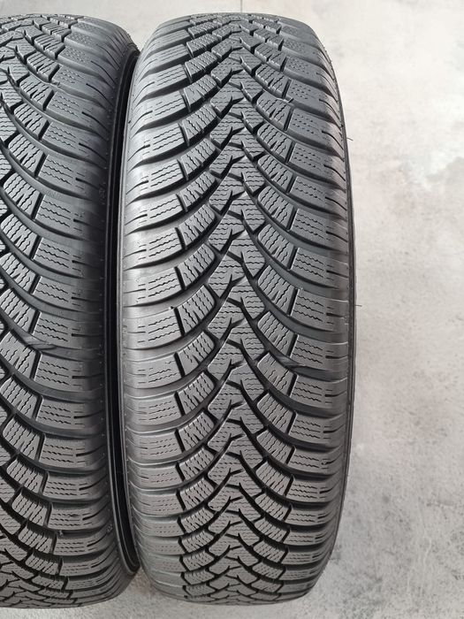 195/65/15 Falken 2Броя: 140лв 8мм