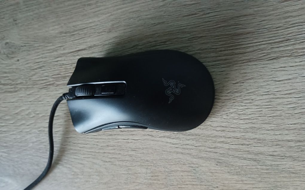 Геймърска мишка Razer Deathadder V2 Mini