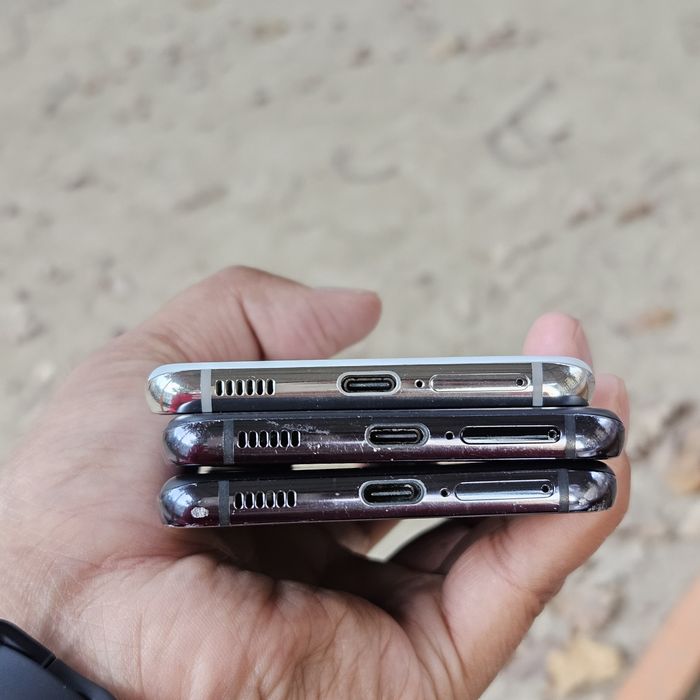 Samsung S21 5G 256gb
Holati 10/9