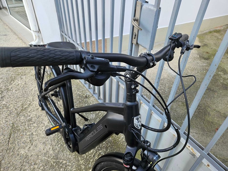 Електрически велосипед 28 цола HERCULES-шест месеца гаранция