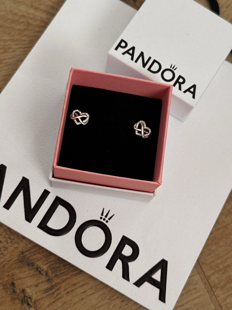 Pandora обеци Пандора