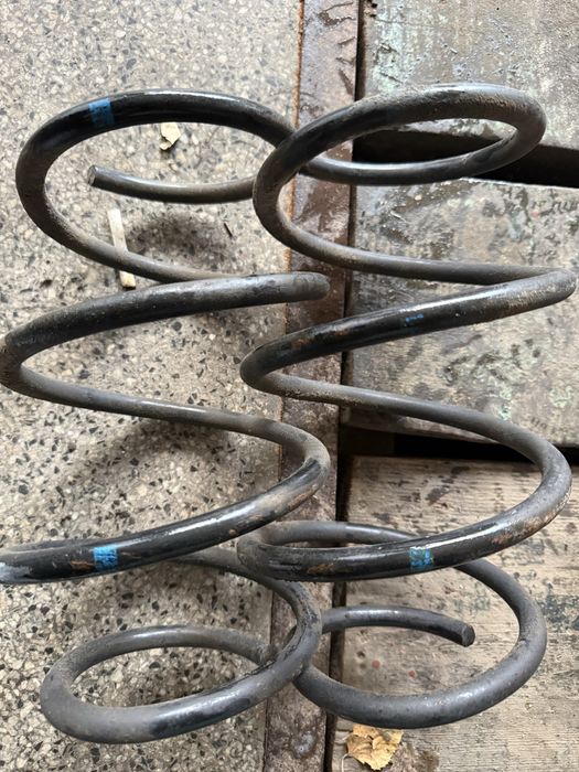 Предни м техник пружини е39