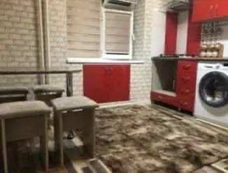 2/2/5 Новомосковская кафе Вечер, кирпичный дом 40м2 есть арендатор 470