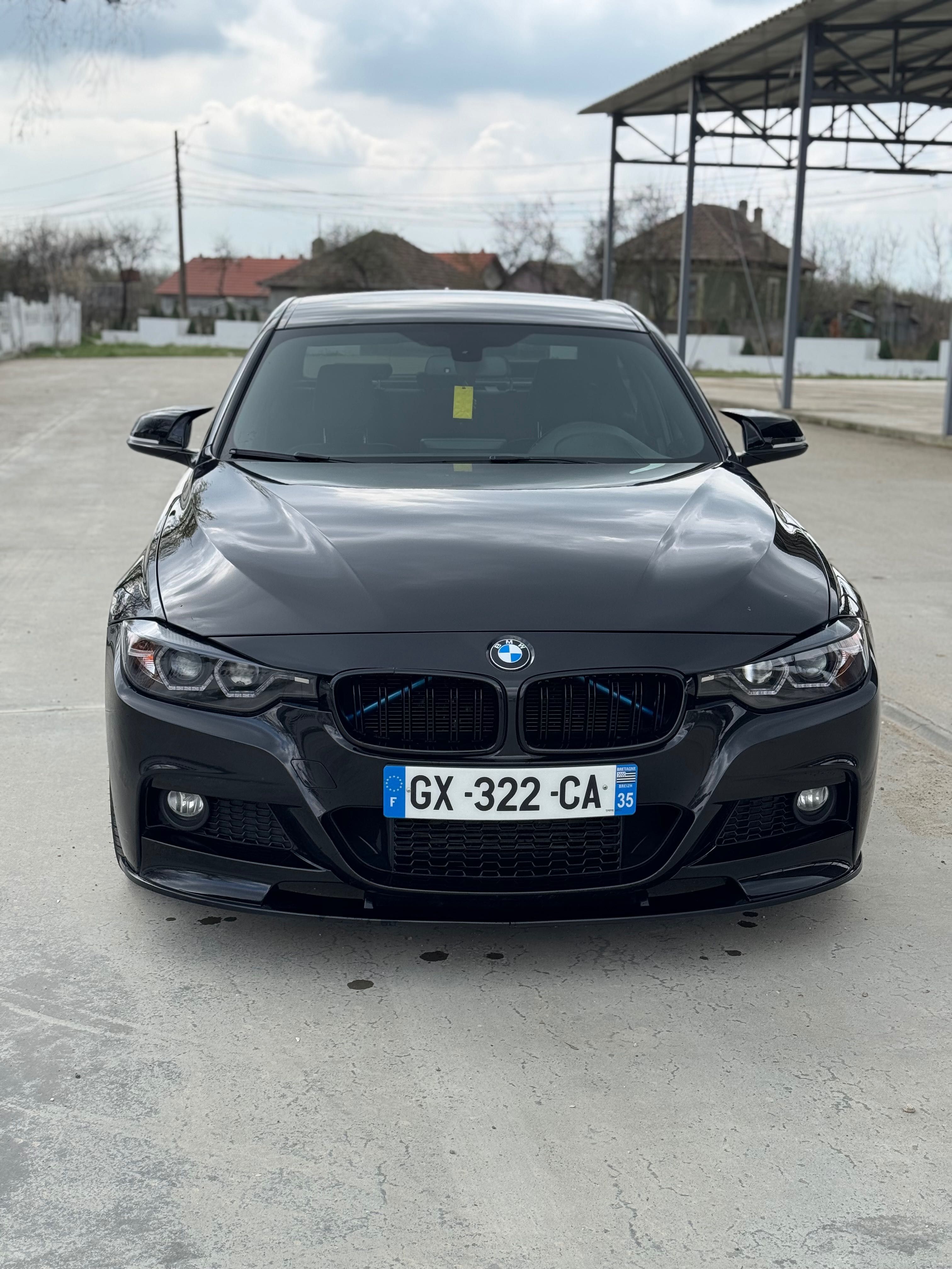 Vand bmw f30 anul 2013