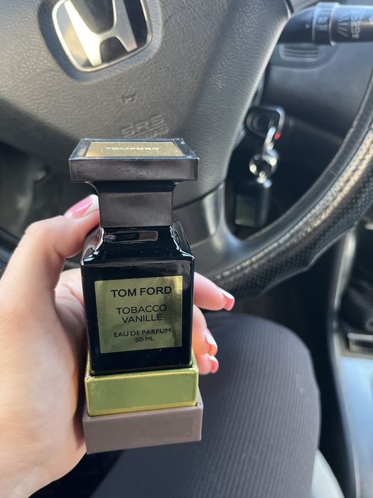 Продам духи Tom Ford