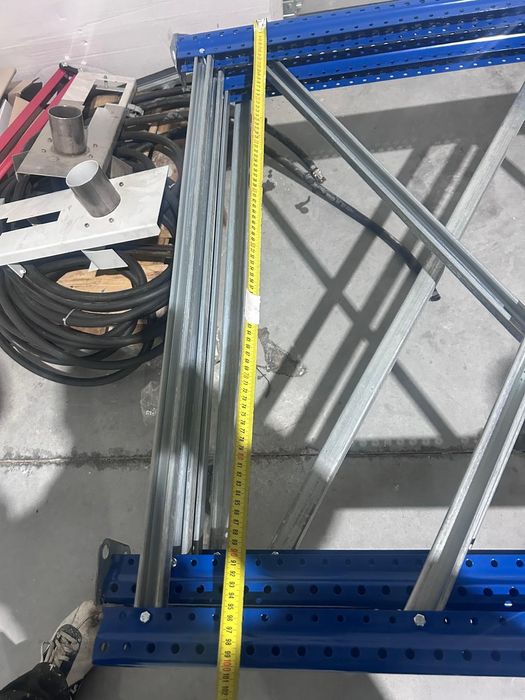 стелажи за склад