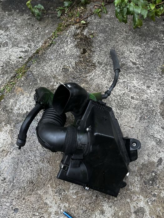 Carcasa filtru aer Bmw seria 3 e90/e91 2.0d n47 177cp