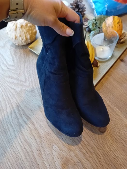 Дамски велурени боти с Ток номер 37