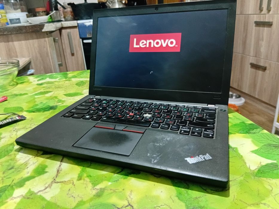 Ультрабук Thinkpad X260 i5/8/256 ssd