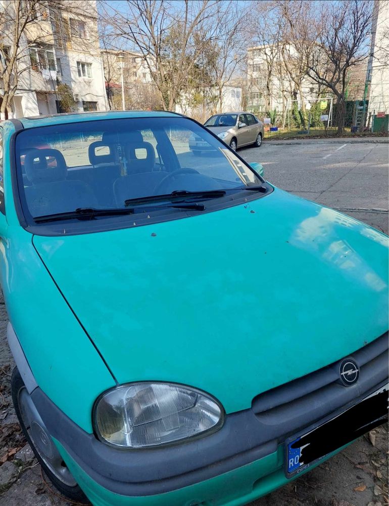 Opel Corsa B Berlina