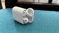 Vand Airpod 2 original Apple, folosit