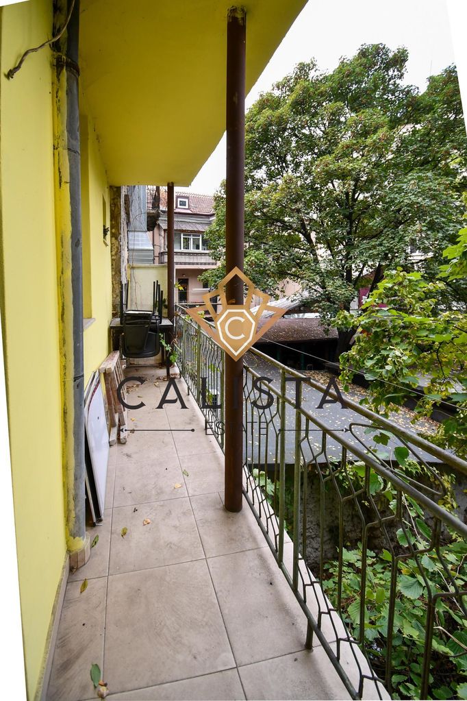 Дава се под наем Офис в София, Център - 120 кв.м за 1000 € - Снимка #10