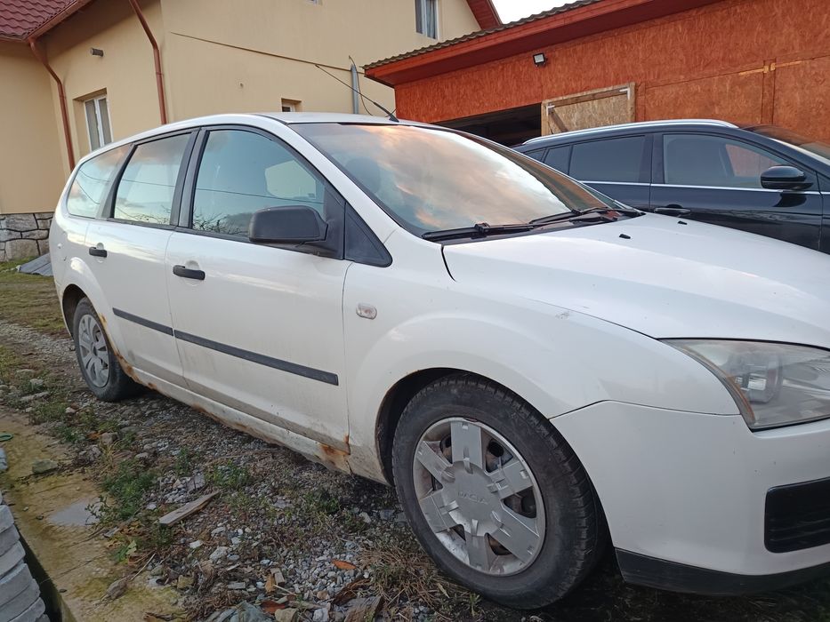 Ford Focus 2005 Benzina