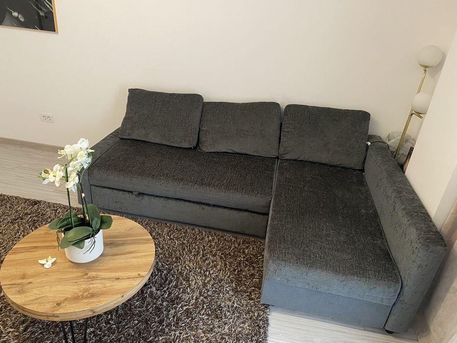 Se vinde colțar extensibil- Ikea