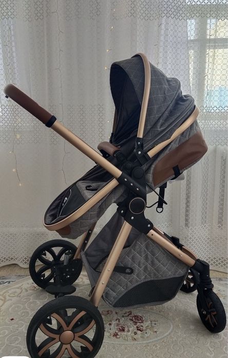 Продам детскую коляску