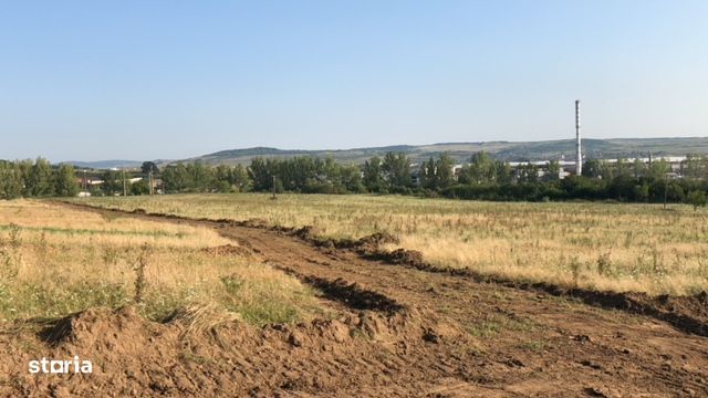 Teren intravilan 744 mp respectiv 687 mp D-va Nord ( Dealu Morii)