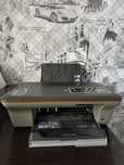Продаю Принтер hp Deskjet 2050A, в рабочем состояний