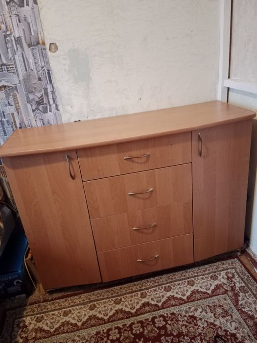 Комод вместительный